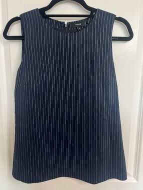 Theory Navy Pinstripe Sleeveless Tank Size M